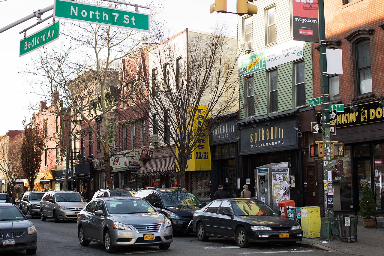 Street level view of Bedford Avenue at North 7th Street